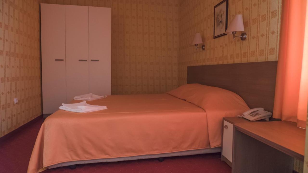 Park Hotel Persey Варна Экстерьер фото