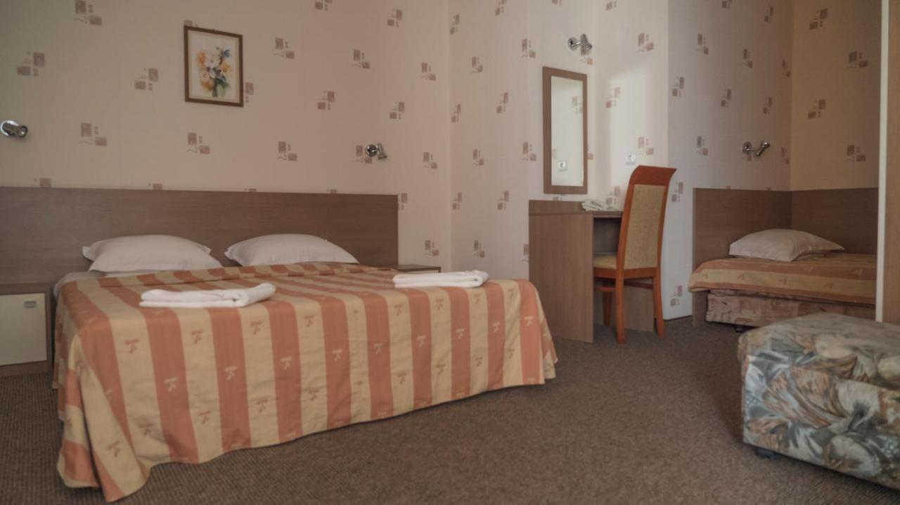 Park Hotel Persey Варна Экстерьер фото