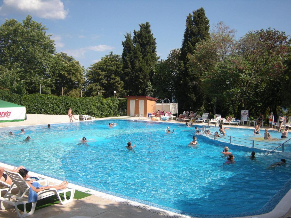 Park Hotel Persey Варна Экстерьер фото